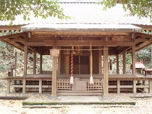 拝殿