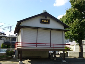神楽殿