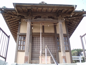 拝殿