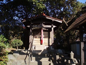 境内の祠
